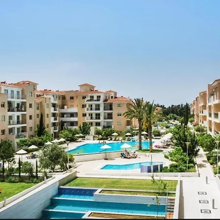 Apartman Ely 3 Swimming Pools, Luxury Complex In Paphos